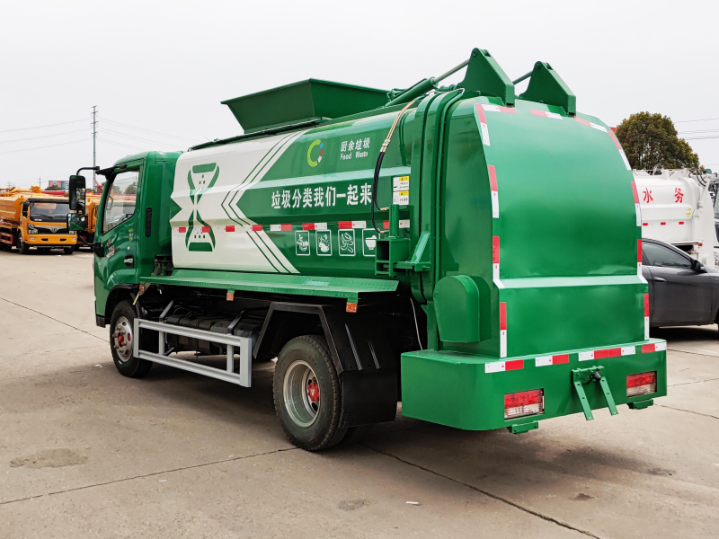 東風(fēng)多利卡D6標(biāo)準(zhǔn)版  黃牌6方餐廚垃圾車