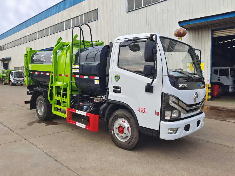 東風(fēng)多利卡D6 黃牌7.5方自裝卸式垃圾車(chē)